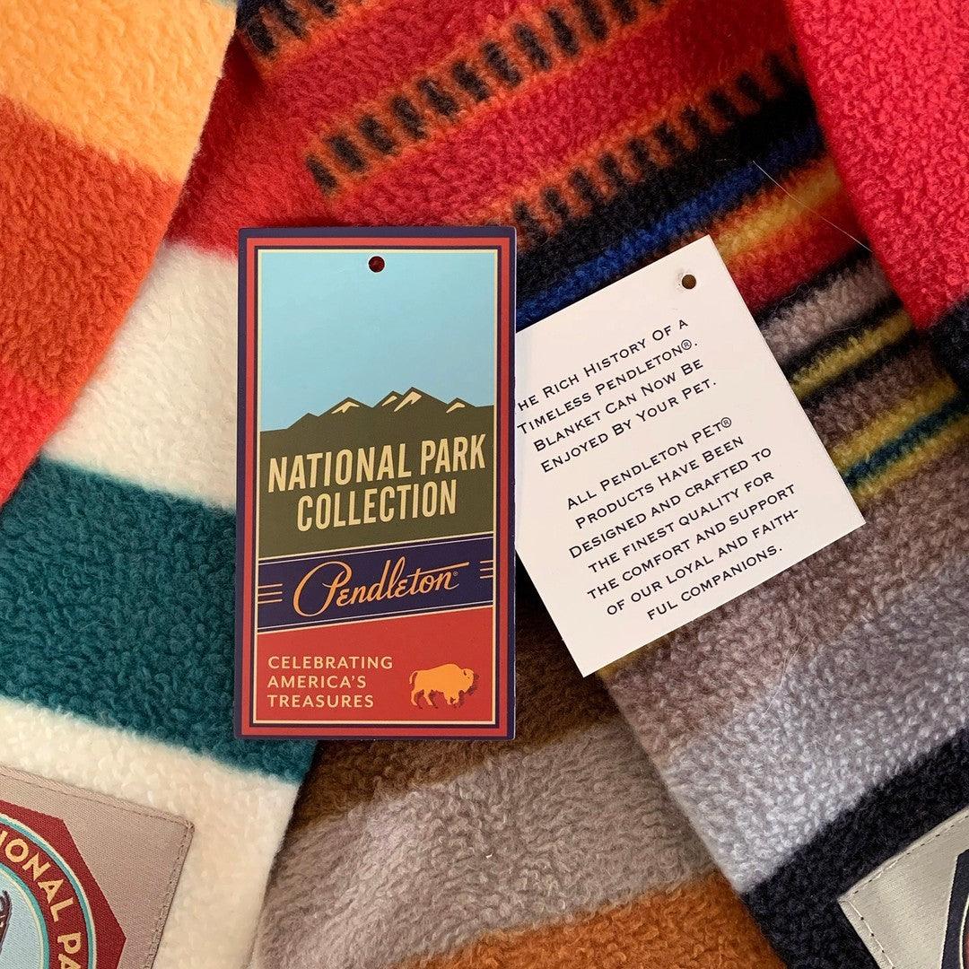 Pendleton dog bed - Acadia National Park - iloveleia.com