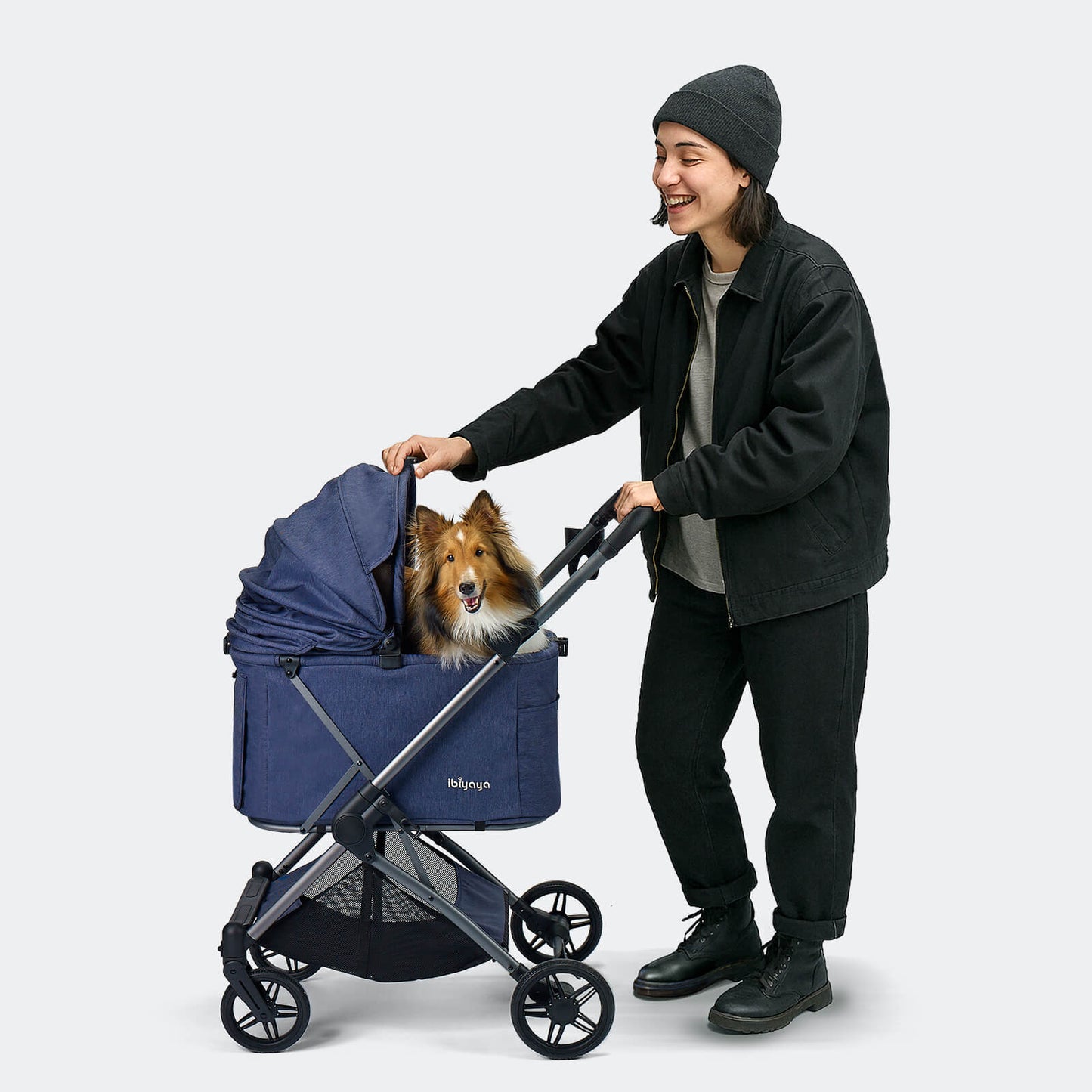 Extra spacious Deep Cabin Dog Stroller | Ibiyaya