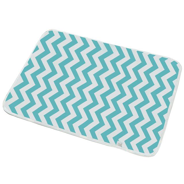 Turquoise waves waterproof reusable pad for dogs